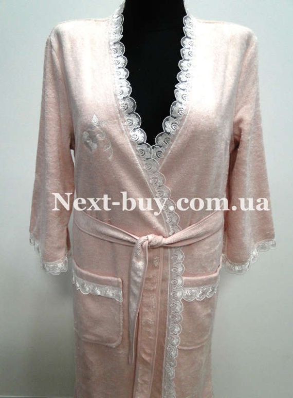 Женский халат бамбуковый Maison D'or Celyn Long с кружевом грязно-розовый