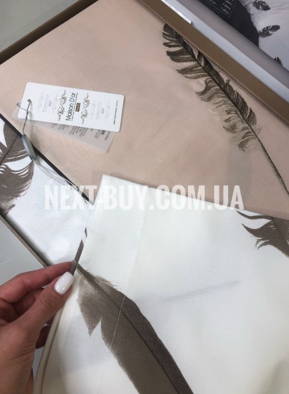 Постільна білизна Maison D'or Plumes Bej 160x200см сатин з вишивкою