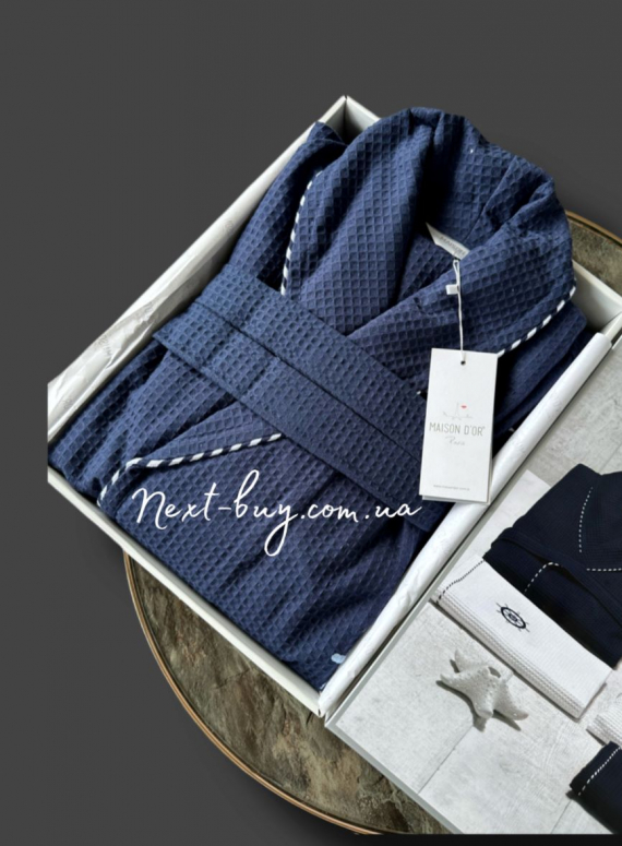 Вафельний набір Maison D'or Marine чоловічий халат і 2 рушники синій колір