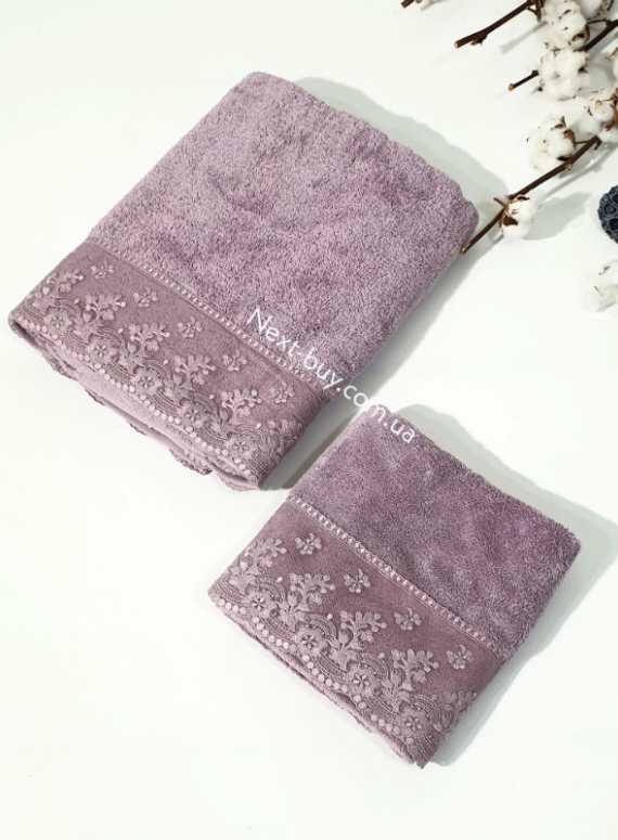 Махровое полотенце Maison D'or Sessa 85х150см фиолетовое