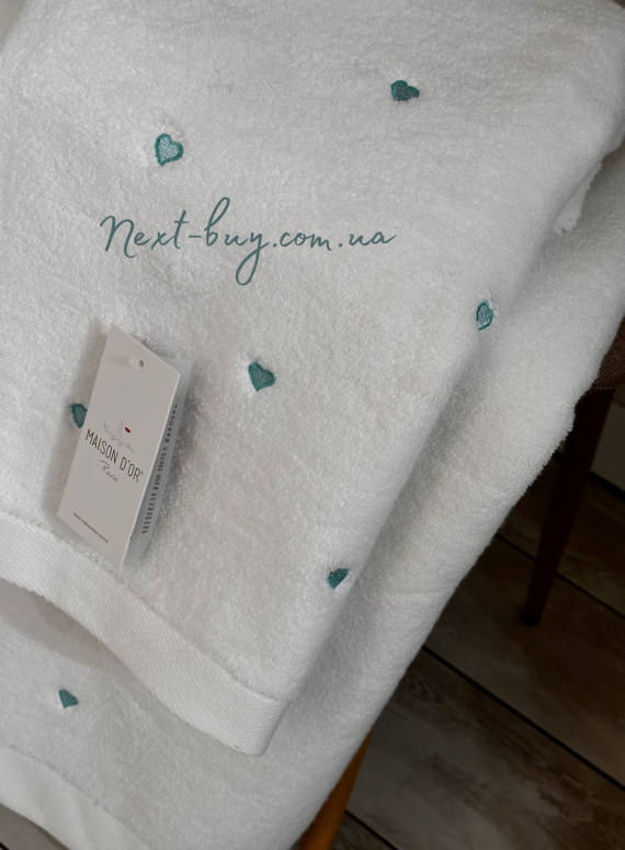 Maison D'or Soft Hearts махровое полотенце банное 85х150 белое с бирюзовым