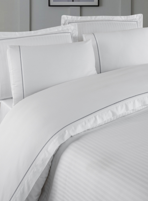 Постільна білизна Orcella White La Romano premium сатин Євро 200×220