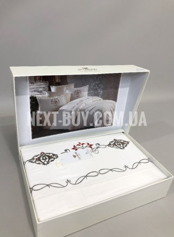 Постільна білизна Diamond Karden сатин з вишивкою евро 200х220