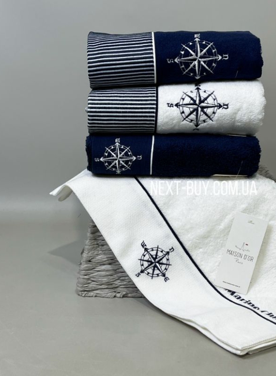 Мужское банное полотенце Marine Club Maison D'or 85х150 см белое с синим