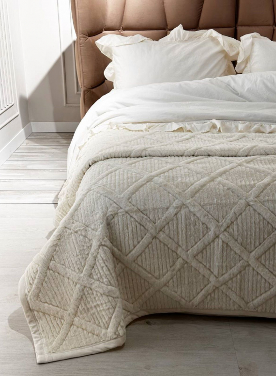 Велюрове стьобане покривало Colorful кремове євро 200х230