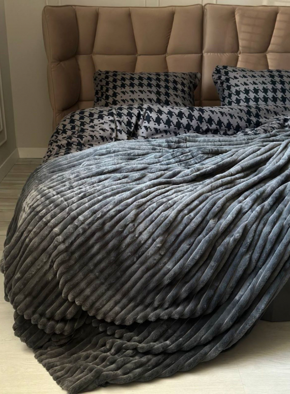 Теплий плюшевий плед Colorful шарпей антрацит євро 210х230