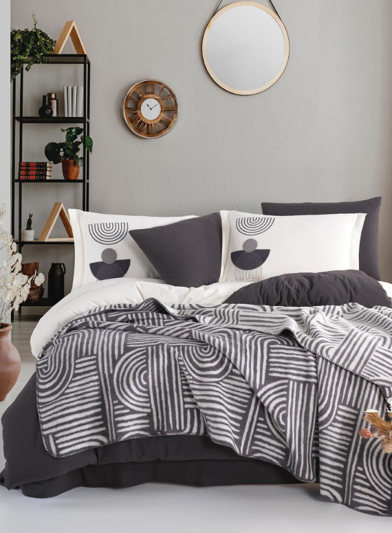 Комплект постільної білизни з вишивкою і пледом Babil antrasit євро Туреччина