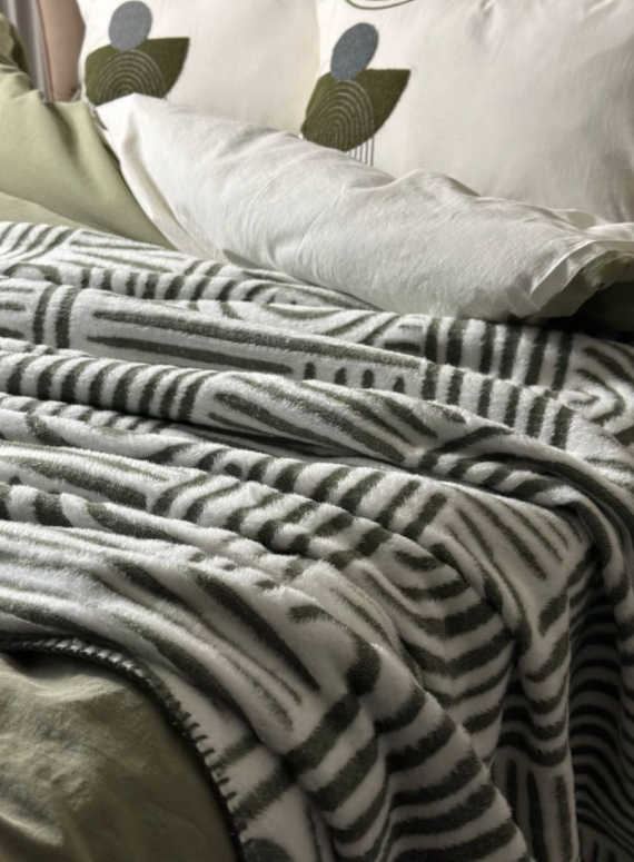 Комплект постільної білизни з вишивкою і пледом Babil haki євро Туреччина