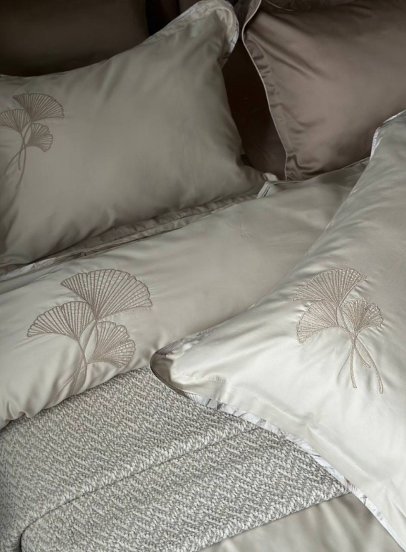 Постільна білизна Estela wind La Romano єгипетська бавовна/сатин з вишивкою євро 200х220