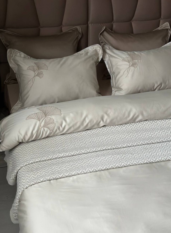 Постільна білизна Estela wind La Romano єгипетська бавовна/сатин з вишивкою євро 200х220