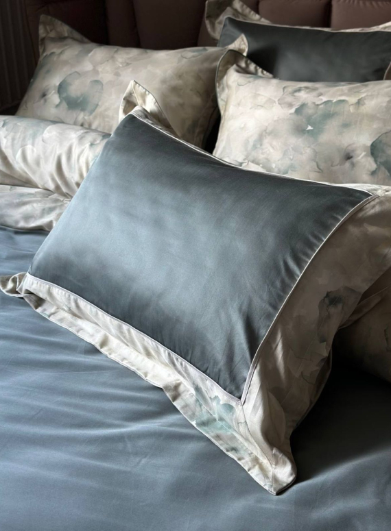 Постільна білизна Rivano Moonmist La Romano єгипетська бавовна/сатин з вишивкою євро 200х220