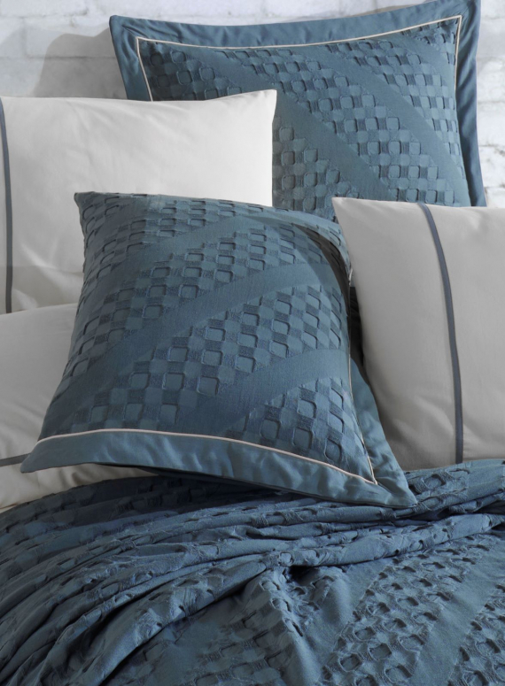 Постільна білизна з піке Saheser Helen blue євро 200х220