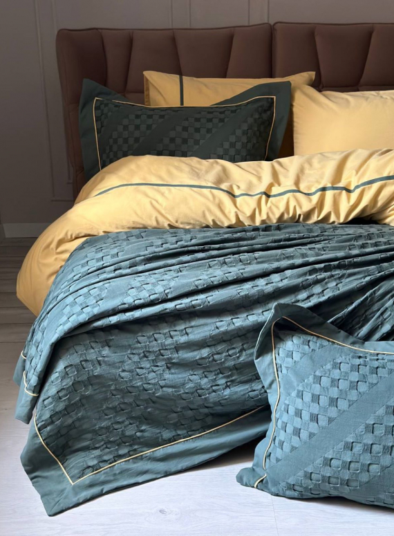 Постільна білизна з піке Saheser Helen green євро 200х220