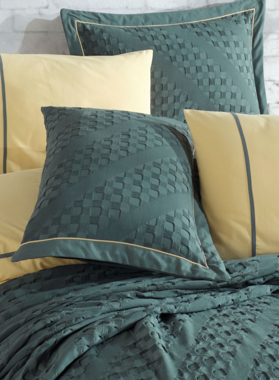 Постільна білизна з піке Saheser Helen green євро 200х220