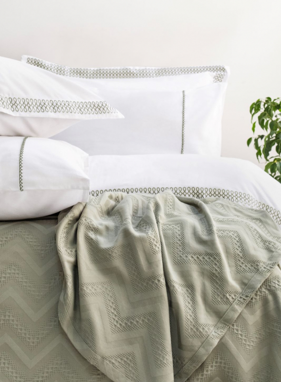 Постільна білизна з піке Saheser Noemi green євро 200х220