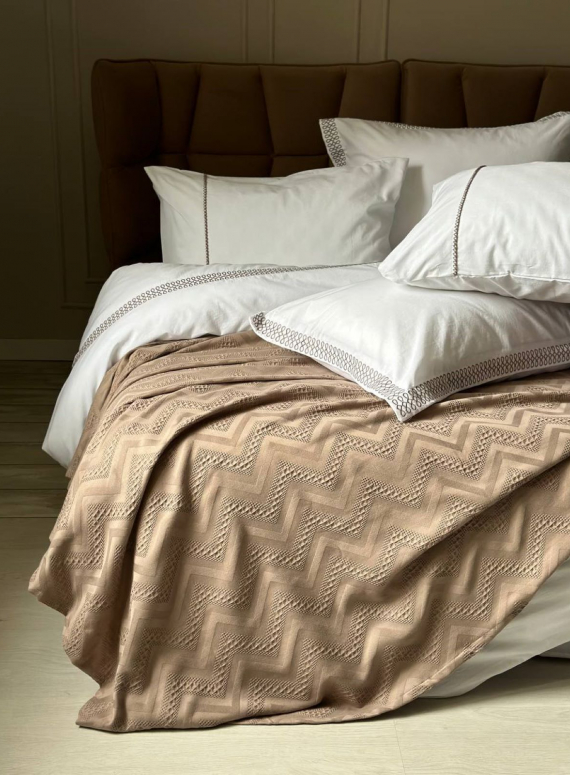 Постільна білизна з піке Saheser Noemi mink євро 200х220