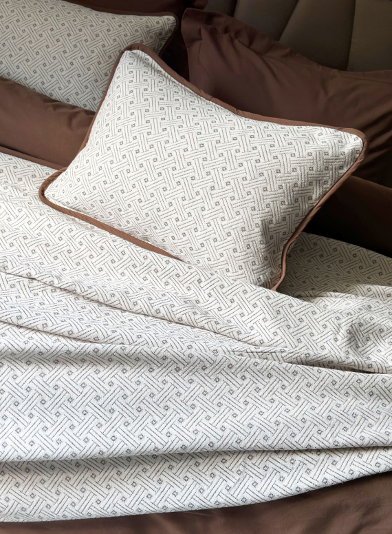 Легка постільна білизна з піке Saheser Massimo kahve євро