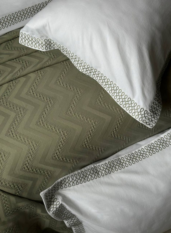 Постільна білизна з піке Saheser Noemi green євро 200х220