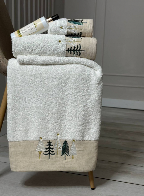 Новогодний набор махровых полотенец La Maison Holly 3шт. + ароматический спрей
