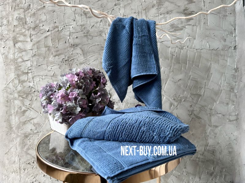 Махровое полотенце для бани Cestepe Nevara 70х140 синее Турция