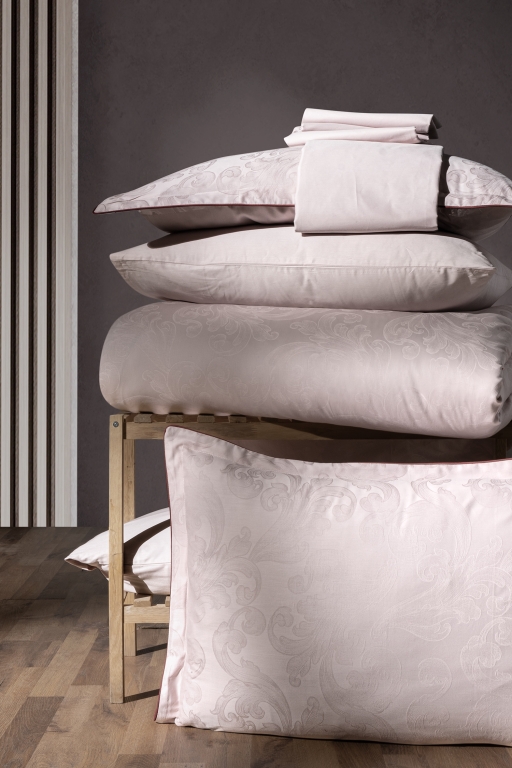 Постільна білизна Vandela violet La Romano premium сатин евро 200х220