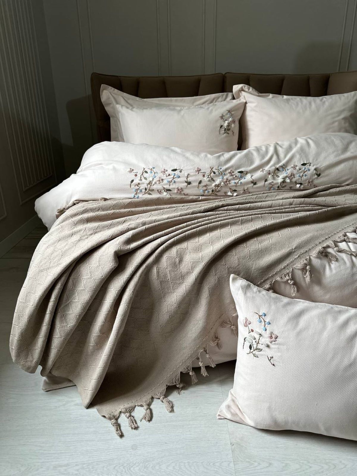 Натуральное, легкое пике Saheser Bari bej евро Турция