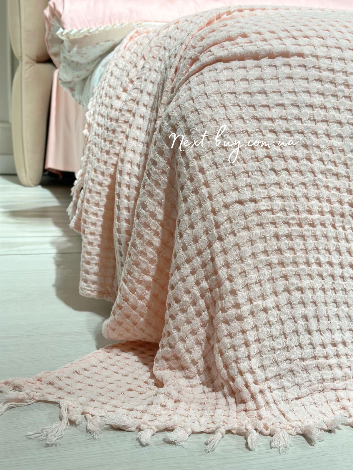 Легкий, вафельный плед-пике с бахромой Nilhome Soft Fringer Pique Rose 200х220