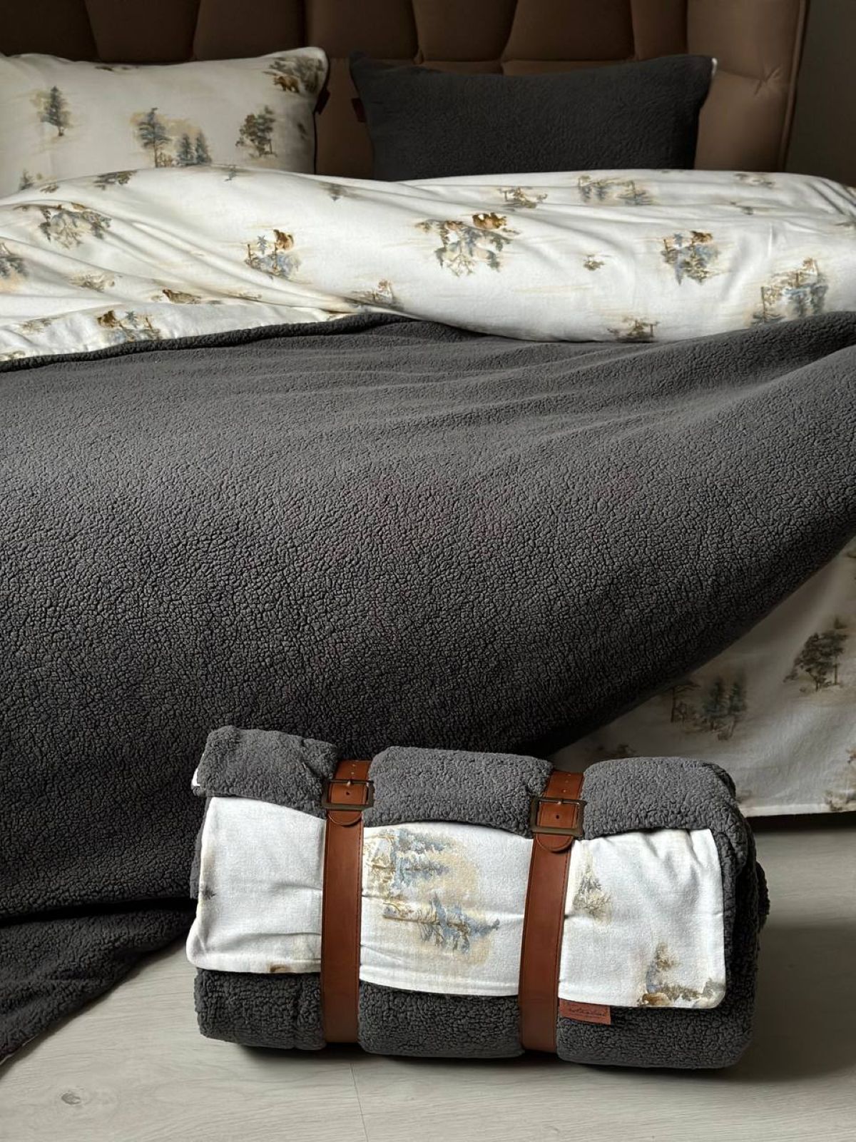Зимовий комплект постільної білизни двосторонній Wooden Grey полуторний Туреччина