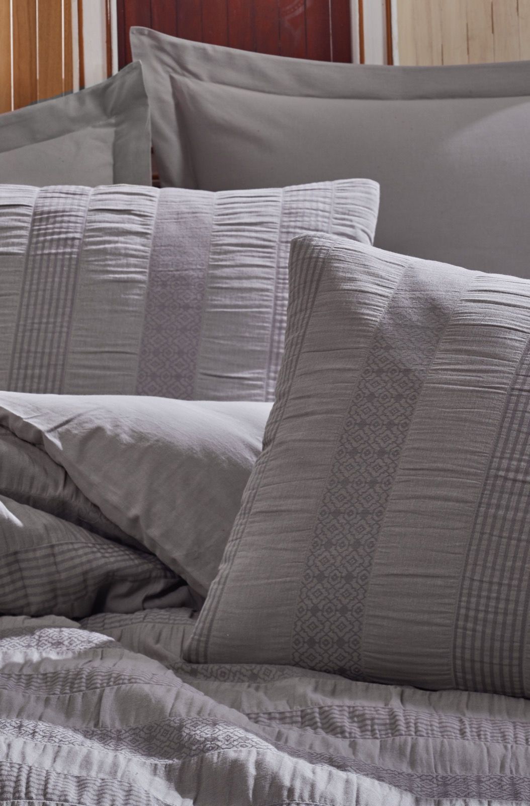 Постільна білизна Saheser Salmon grey євро 200х220