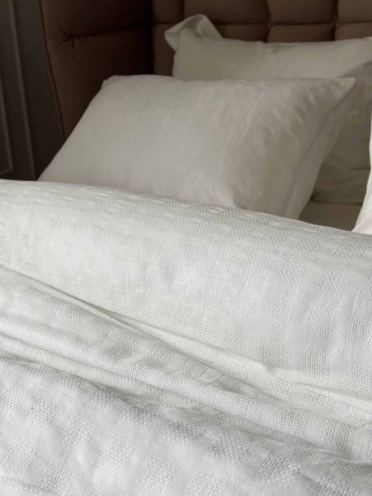 Постільна білизна Saheser Volante krem євро 200х220