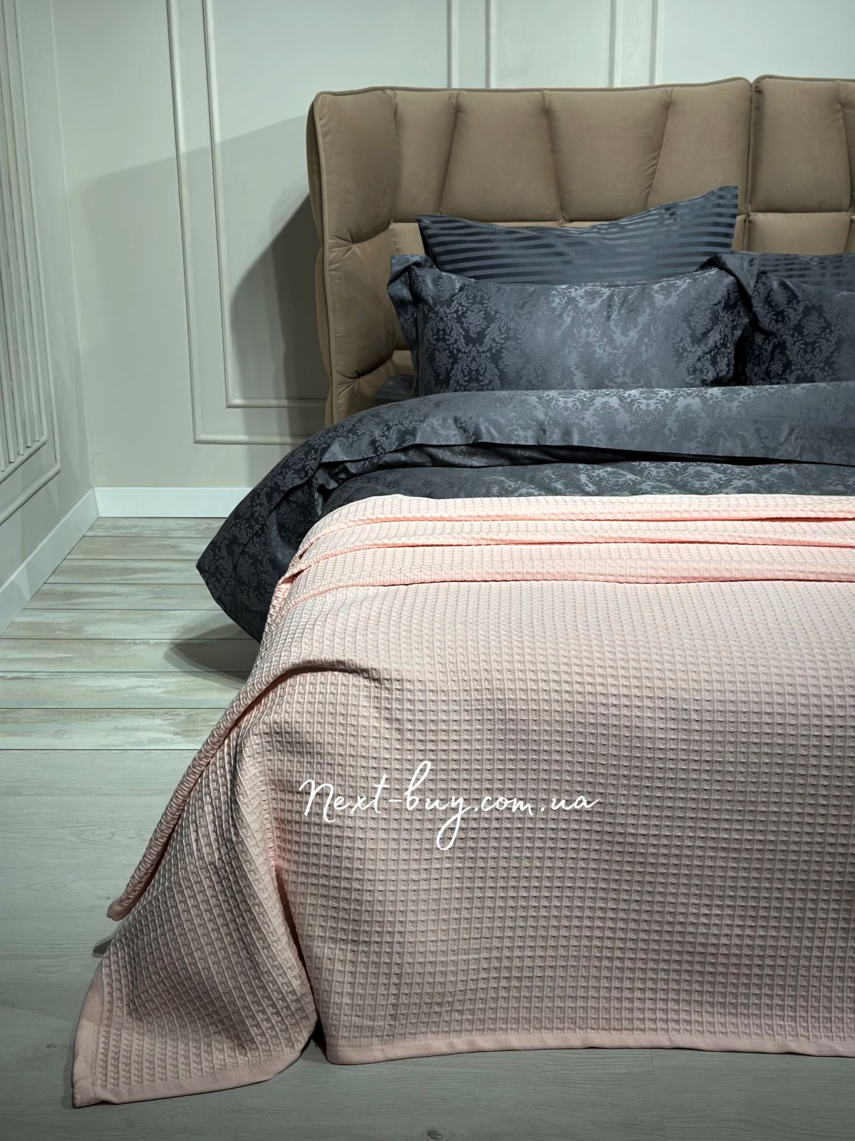 Легкий, вафельный плед-пике DO&CO Pike pink 220*240