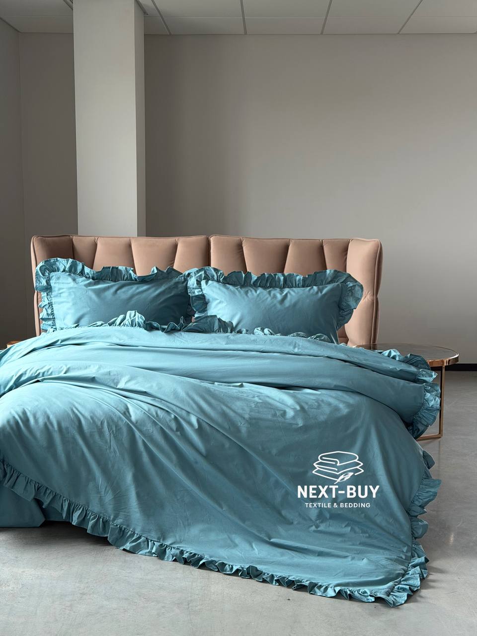 Постільна білизна Saheser Salomi Petrol — однотонний комплект з рюшами з вареної бавовни, 160 TC