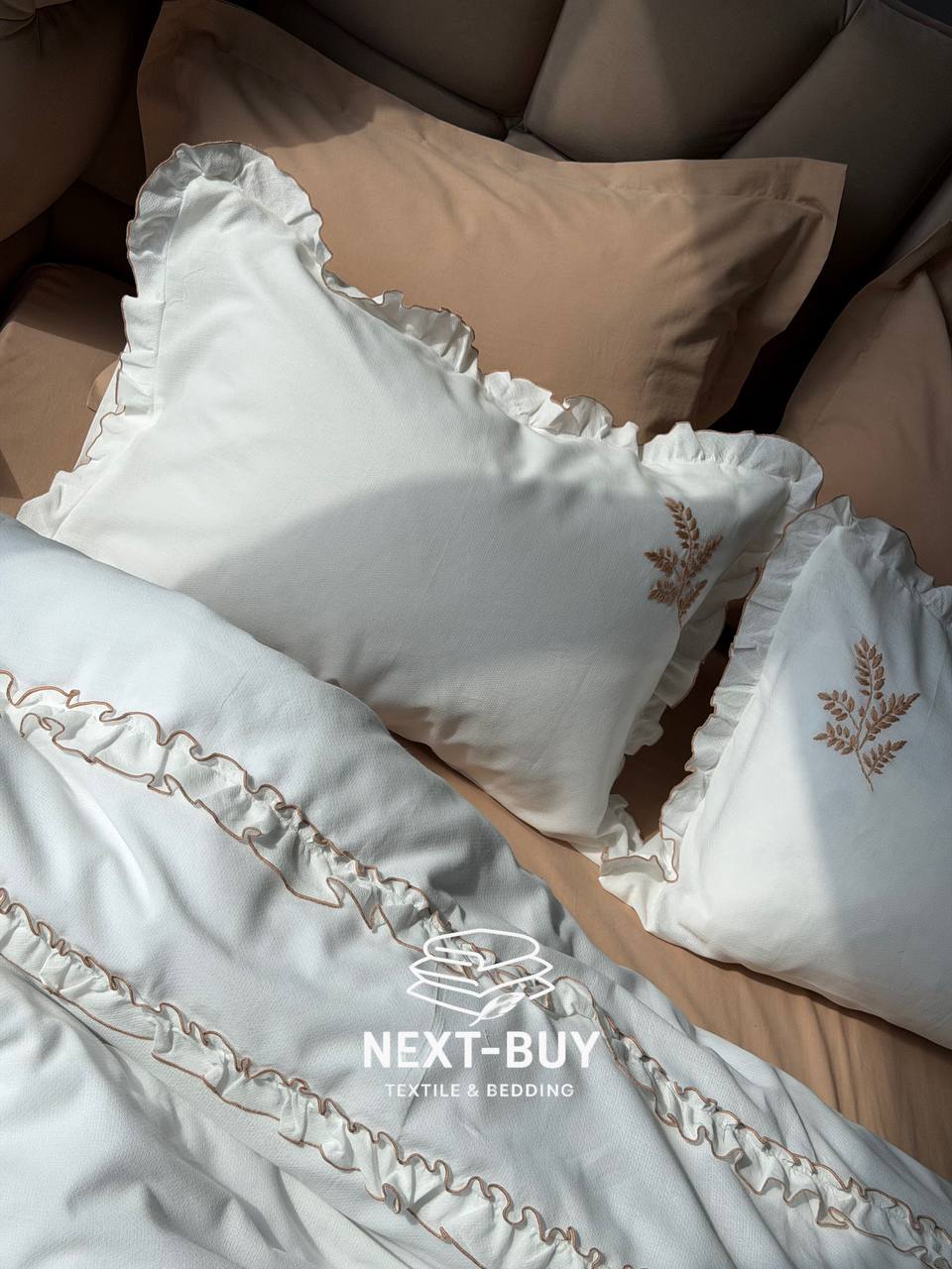 Постільна білизна Saheser Nova Bej євро 200×220 з вареної бавовни з вишивкою, Туреччина