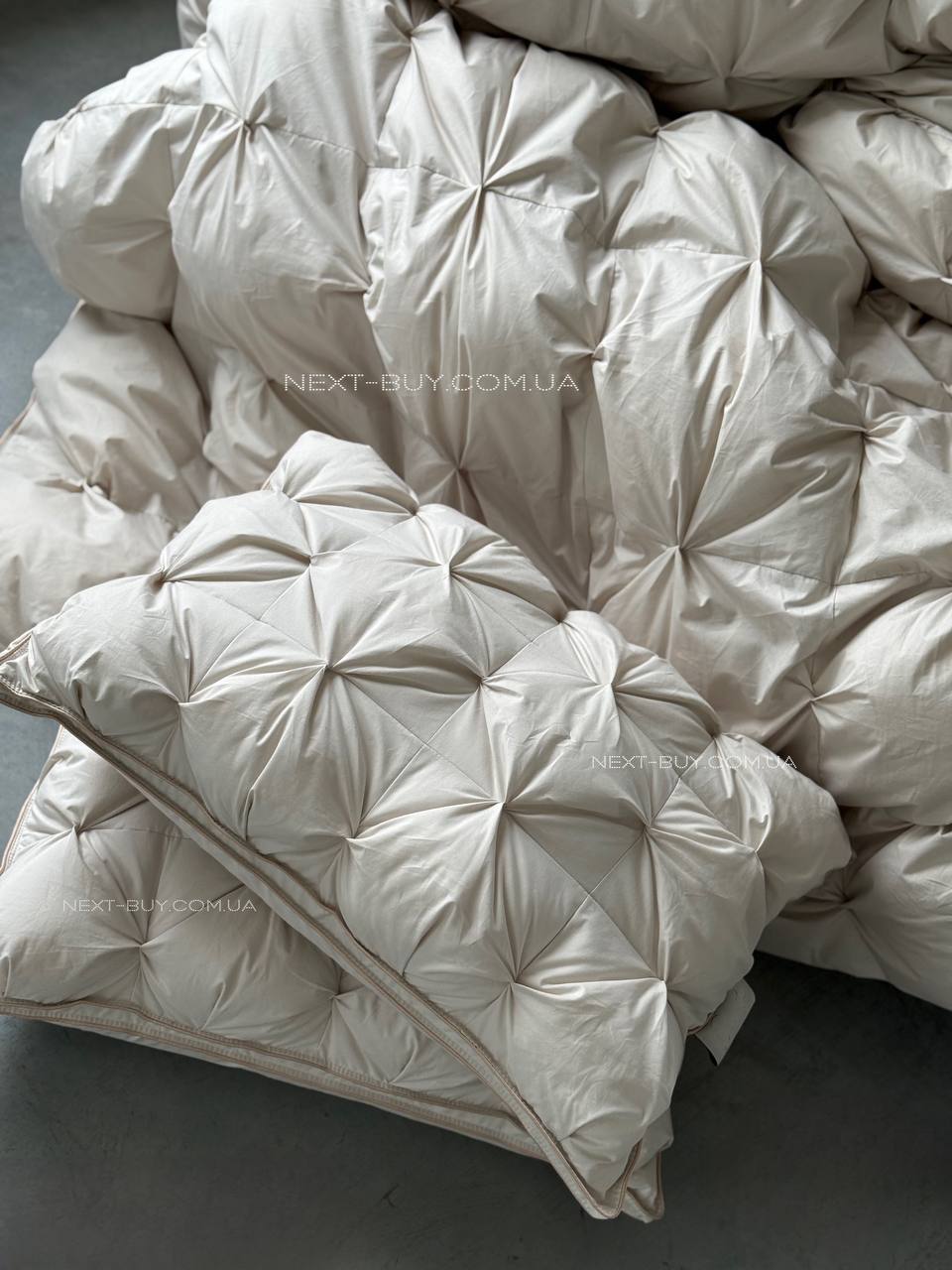 Private lux антиалергенна ковдра-покривало 230×250 2 структуровані наволочки 50х70