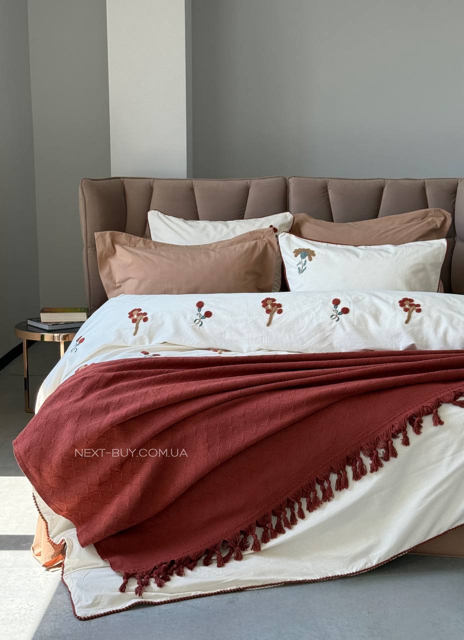 Постільна білизна Saheser Zaira євро 200х220 бавовна з вишивкою