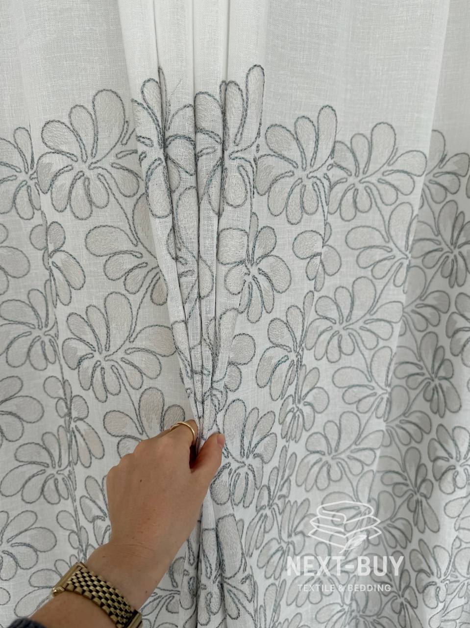 Тюль білий льон з квітковою вишивкою Linen Bloom Whisper – White & Beige with Turquoise Thread Італія