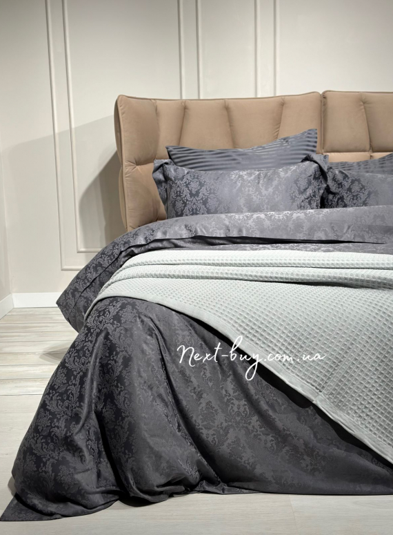 Легкий, вафельный плед-пике DO&CO Pike grey 220*240