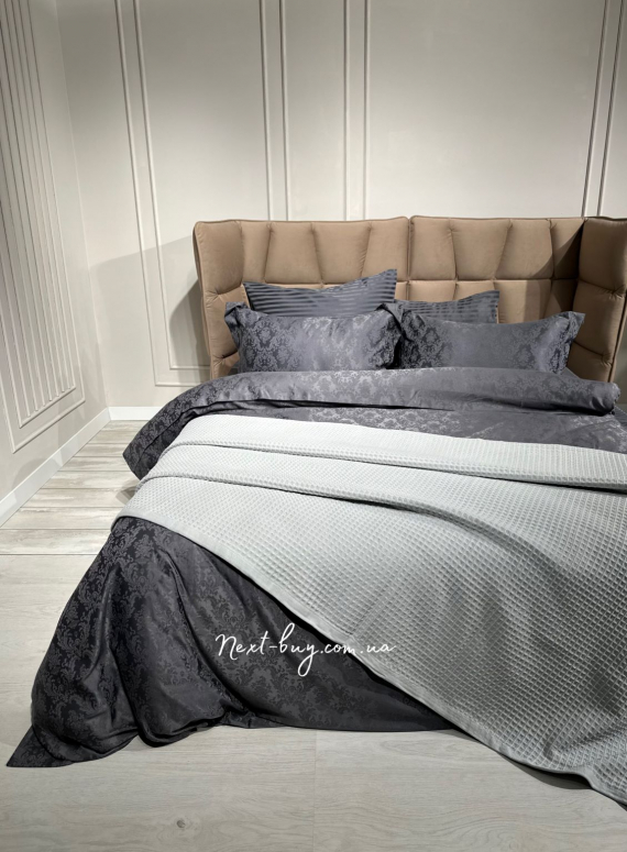 Легкий, вафельный плед-пике DO&CO Pike grey 220*240