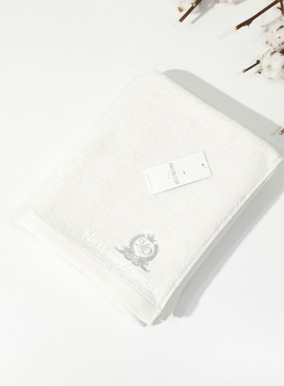 Maison D´or махровое полотенце для лица LUXFORD белое