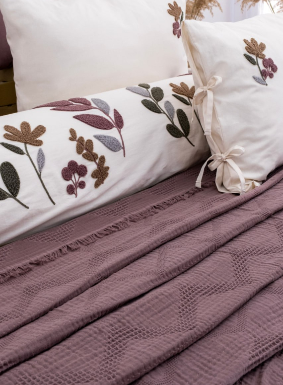 Постільна білизна з піке з простирадлом на резинці Saheser Paula Murdum євро