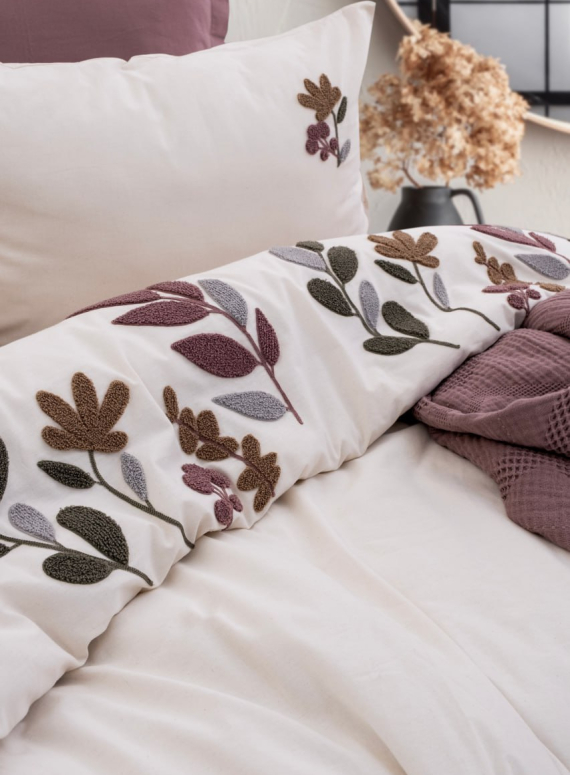 Постільна білизна з піке з простирадлом на резинці Saheser Paula Murdum євро