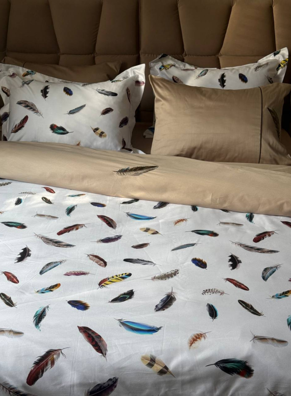 Maison D'or Pulume Volante beige постільна білизна 200x220см сатин з вишивкою євро