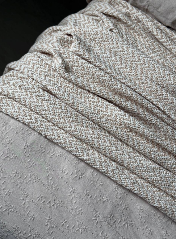 Постільна білизна з простирадлом на резинці Resital Bej євро жакард, варена бавовна