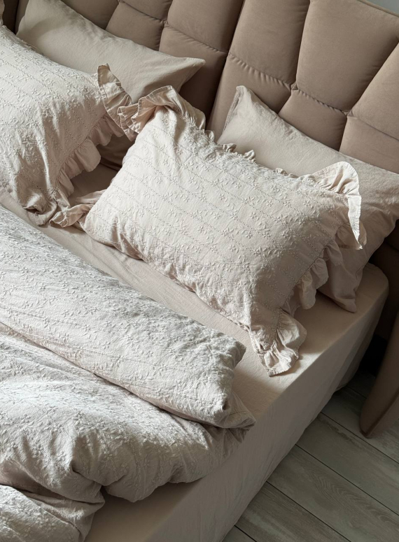 Постільна білизна з простирадлом на резинці Resital Bej євро жакард, варена бавовна