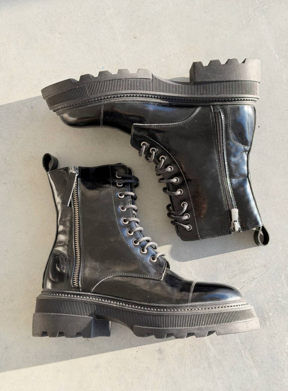 Жіночі Зимові шкіряні черевики з натуральним хутром, чорні (євро зима) Step