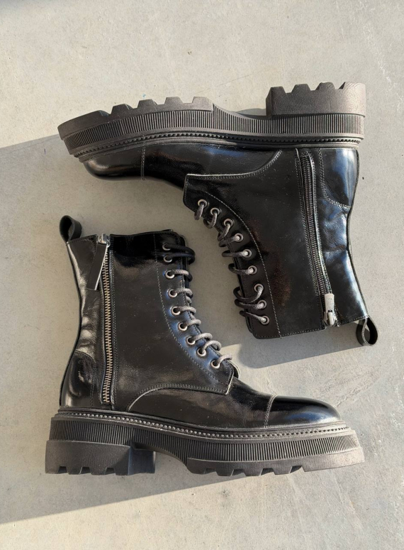 Жіночі Зимові шкіряні черевики з натуральним хутром, чорні (євро зима) Step