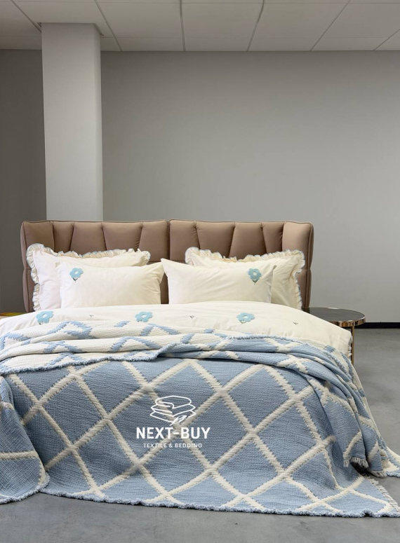 Муслиновое покрывало Sage Bloom Blue 230×250 см