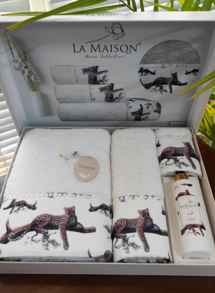Набор махровых полотенец La Maison Bondi 3шт. + ароматический спрей
