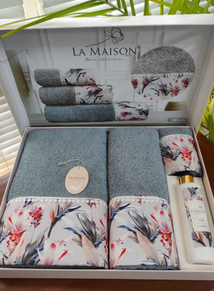Набір махрових рушників La Maison Della 3шт. + ароматичний спрей