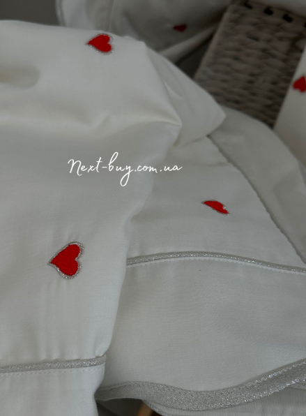 Maison D'or Les Coeurs ecru-red постельное белье евро 200х220 сатин с аппликацией из сердечек
